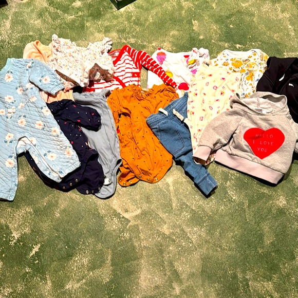 Baby bundle - Picture 1 of 4